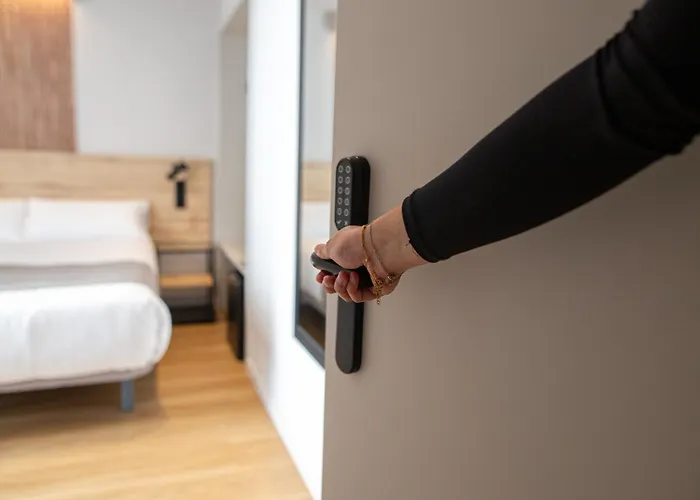 Aila II Hotel Boutique By Singularstays - Digital Access